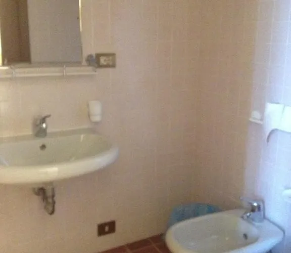 מלון Ristorante Il Cervo