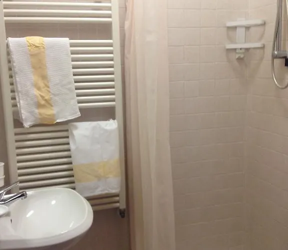 Ristorante Il Cervo מלון Agazzano